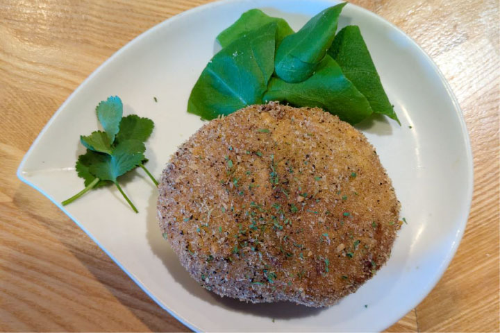 ラムメンチカツオリエンタルソース