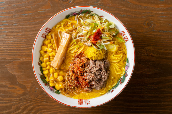 おかやま味噌ラーメン ラム肉のせ